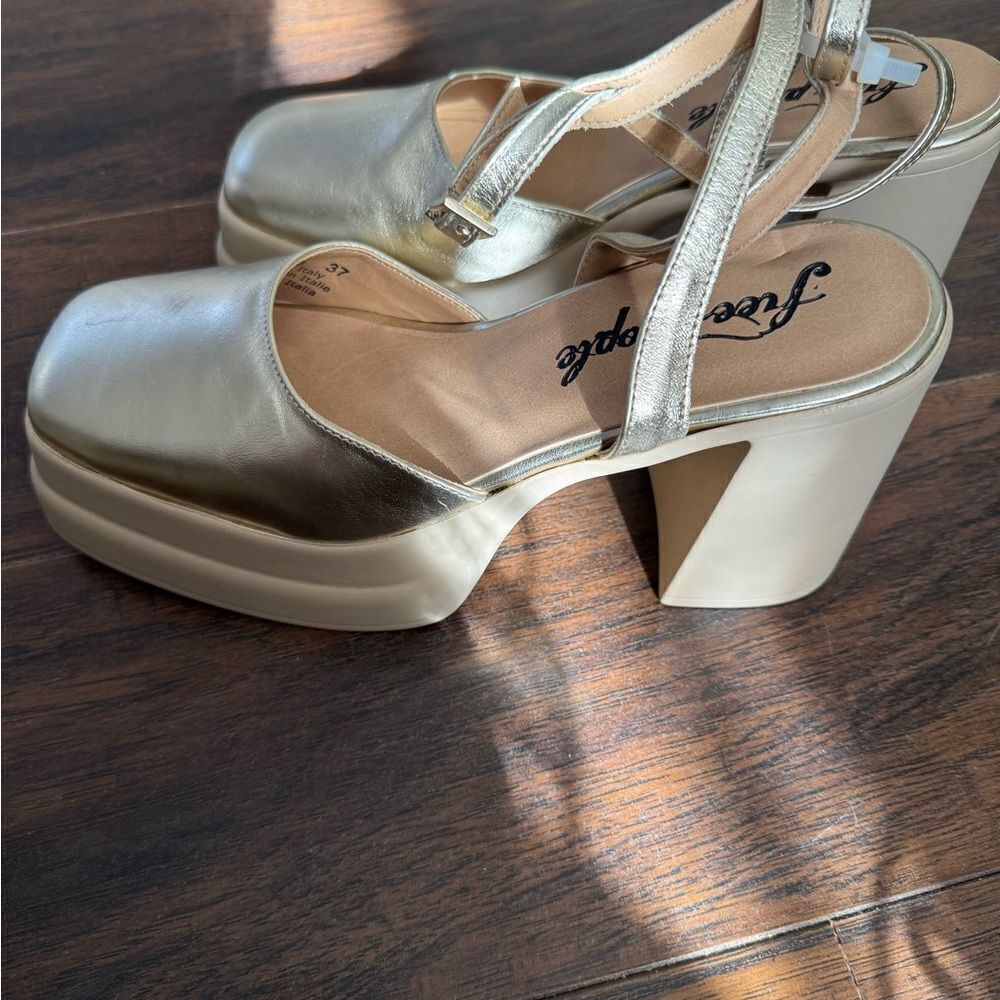 Free People Double Stack Platform Mary Janes GOLD 37 - Picture 4 of 5